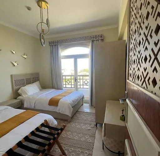 Your Red Sea Hideaway *