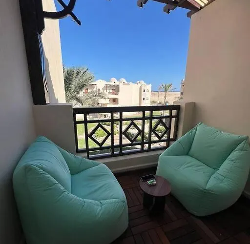 Your Red Sea Hideaway